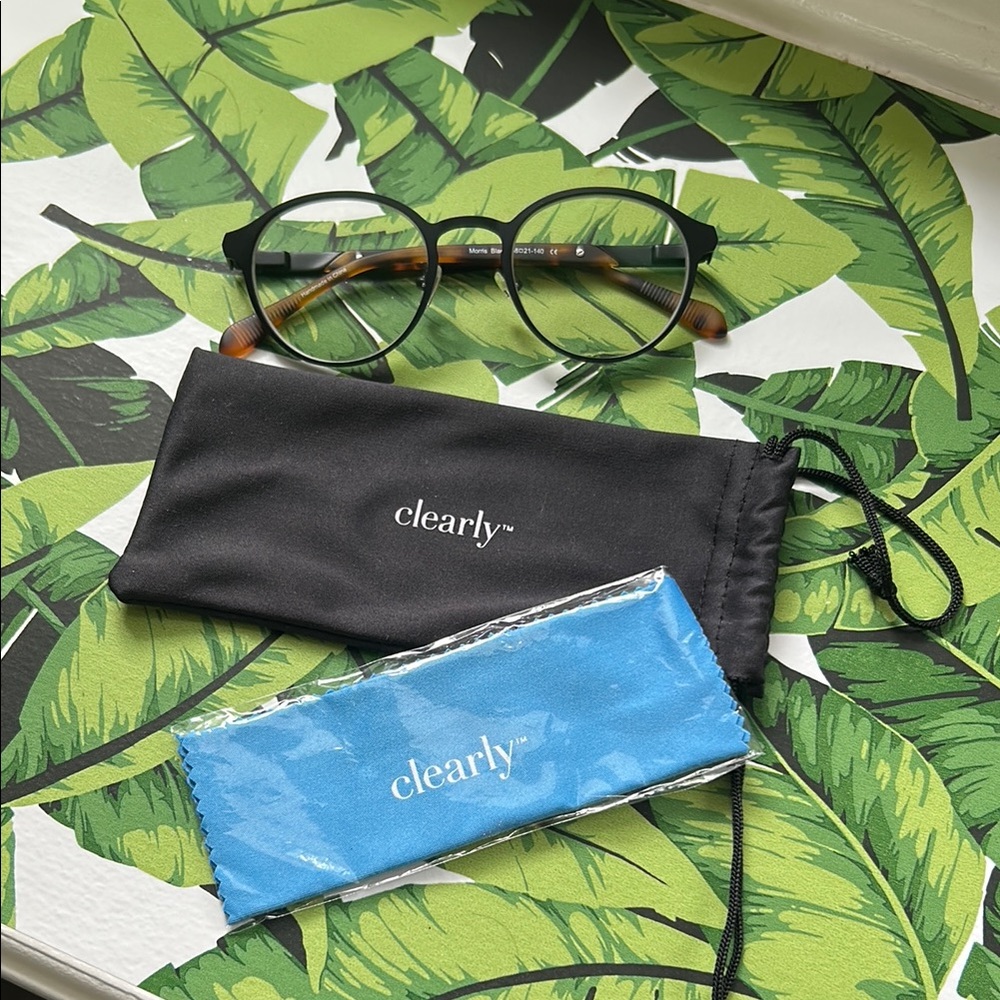 Clearly prescription transition lenses glasses/sunglasses UNISEX